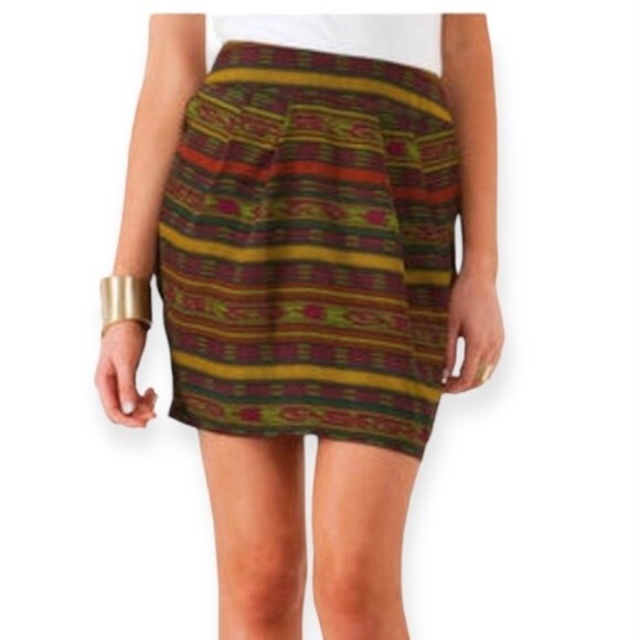 SALE! Francesca’s Arizona Sunset Pleated Skirt - Size Medium - Picture 1 of 9